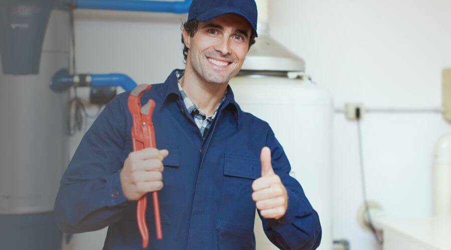 Expert burst pipe repair services in Fontanelle, IA